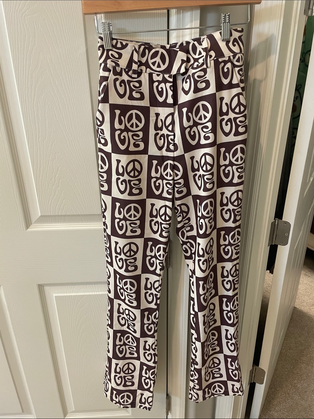 House of Sunny Brown & Cream Peace Sign Print Trousers Anthropologie 70s